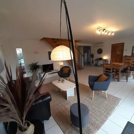 Maison Spacieuse Proche Nantes 7 Personnes