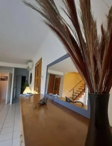 펜션 Maison Spacieuse Proche Nantes 7 Personnes 생트 루스 쉬르 루와르