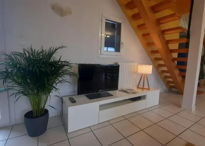 Maison Spacieuse Proche Nantes 7 Personnes *