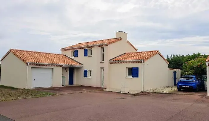 Maison Spacieuse Proche Nantes 7 Personnes 펜션 *