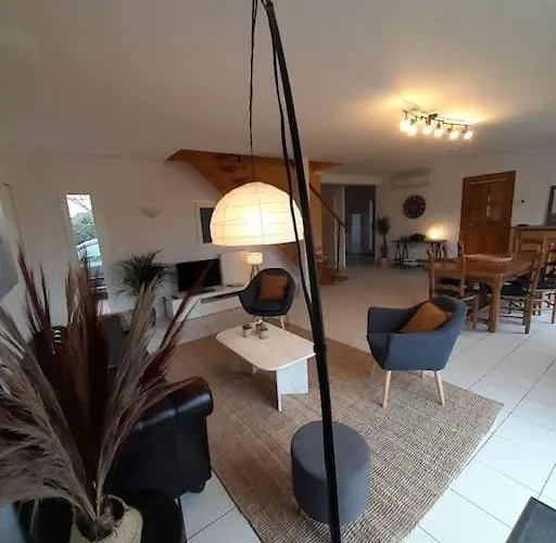 Maison Spacieuse Proche Nantes 7 Personnes