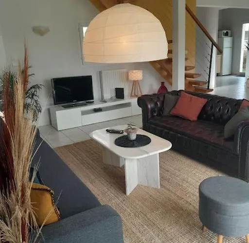 펜션 Maison Spacieuse Proche Nantes 7 Personnes *